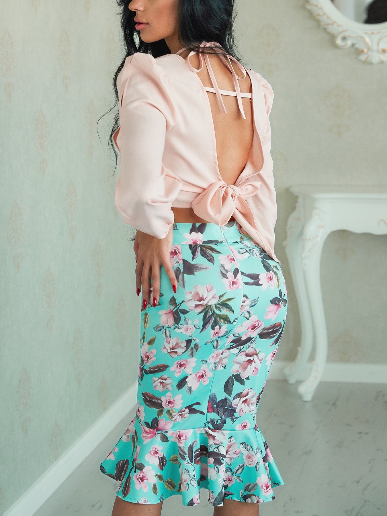 Slit Sleeve Halter Crop Top With Floral Skirt Set - DadHats2ow6ix